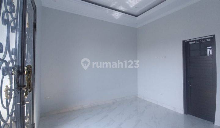 Rumah Cantik Siap Huni Lokasi Strategis Di Pamulang Barat 2