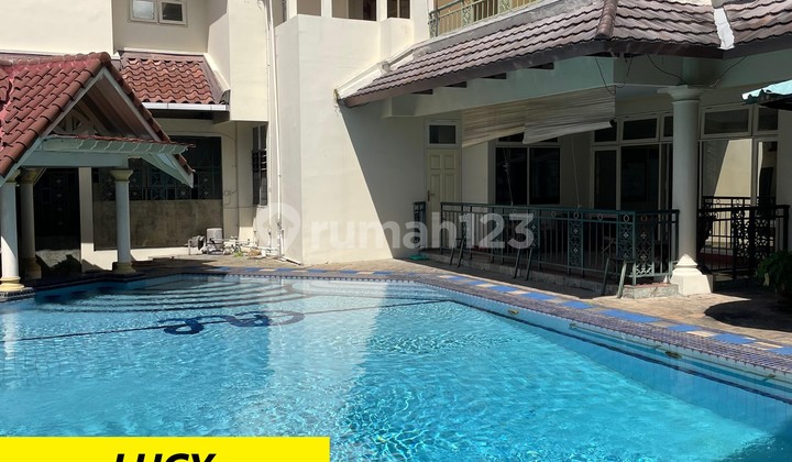 Rumah Furnished Inc Swimpool di Sektor 1 Bintaro 16952-CW 0811189xxxx