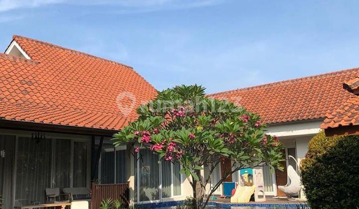 Rumah Strategis Dgn Swimming Pool di Ciputat Tangsel Bs-17272