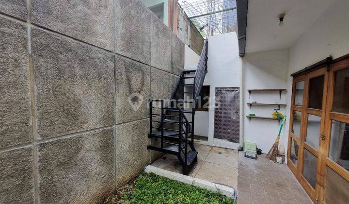 Rumah Dijual Modern 2 Lt di Sektor 9 Bintaro 12254 At 08111119245 2