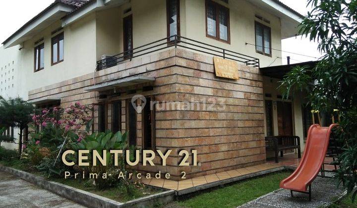 Rumah Taman Luas di Bambu Apus Pamulang 12204 Fr 08111119245 2