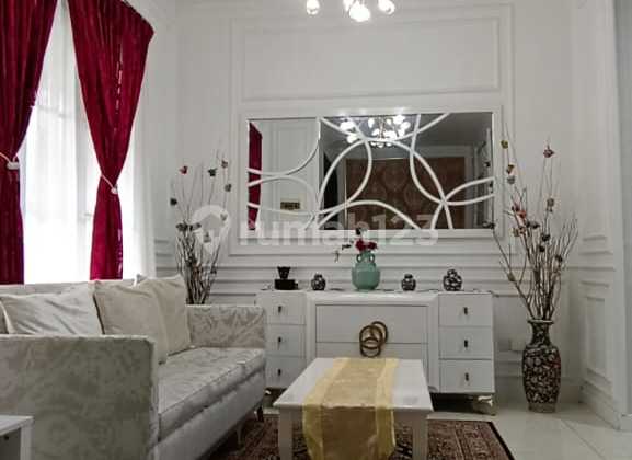 Rumah Strategis Bagus Siap Huni di Bintaro Tangsel LR-13776