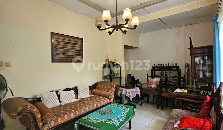 Rumah Strategis dekat Boulevard Bintaro Tangsel LR-16416
