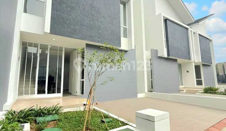 Ready-to-Occupy House Near BXC Mall in Bintaro Tangsel Js-17319