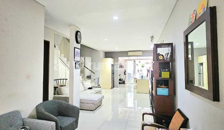 Rumah Terawat Semi Furnished di Puri Padi Bintaro 16688-LR 0811189xxxx 2