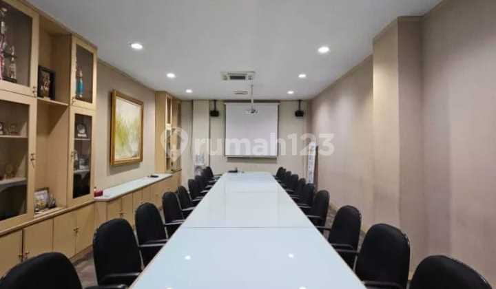 Strategic Office/Building 4 Floors SHGB in Warung Buncit, South Jakarta Wt17141
