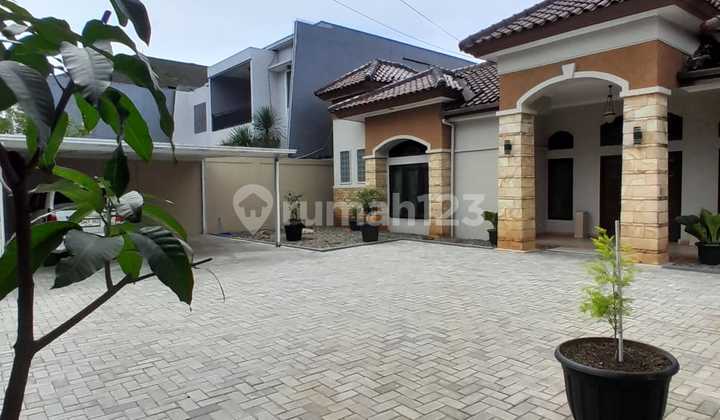 Rumah Strategis Harga Tanah di Pesanngrahan Jaksel Dm-17417