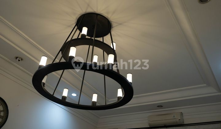 One-Story House Suitable for Office in Kemang Prapatan, South Jakarta GB-15973 2