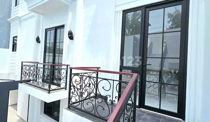 Rumah Strategis Dgn Swimming Pool & Luas Dibintaro Tangsel 10457 2