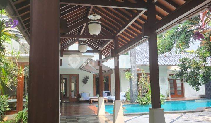 Rumah Strategis Semi Furnished di Cilandak Jaksel Oc-17696 2