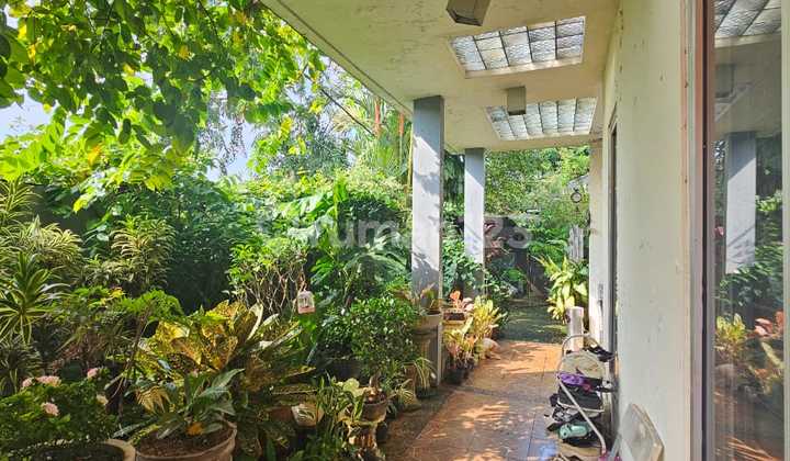 Strategic House Near Jorr Ciledug Toll Road 1 in Bintaro, South Jakarta Lr16689 2