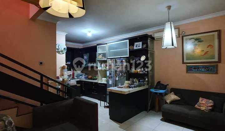 Rumah Cozy 2 Lantai Dijual Murah di Camar Bintaro Jaya 17266-OM 0811189xxxx 2