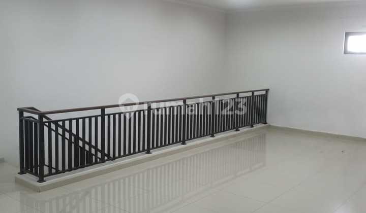 Ruko Strategis Cocok Utk Usaha di Bintaro Tangsel Fr-17373 Ruko Strategis Cocok Utk Usaha di Bintaro Tangsel Fr-17373