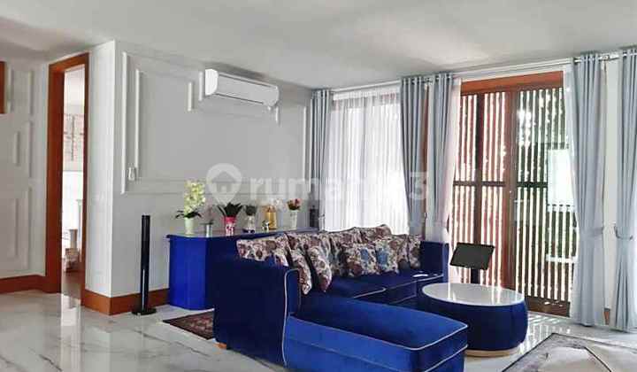 Rumah Mewah Dg Kolam Renang Area Strategis Menteng Jakarta FR-15953 08111899245 2