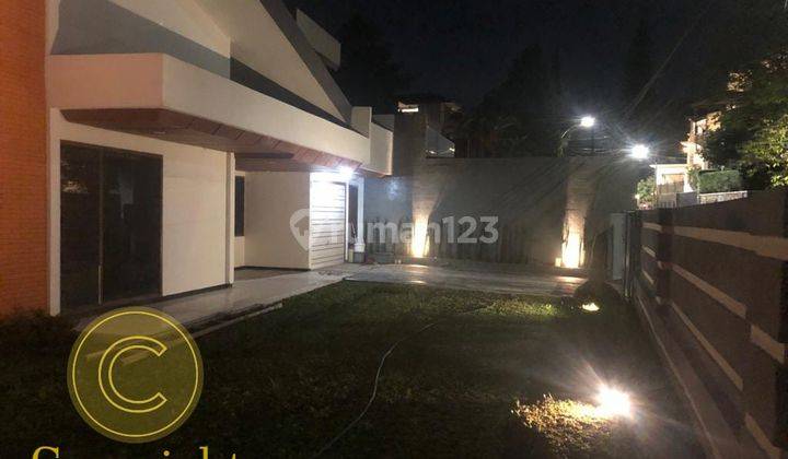 Jual Rumah Klasik Sudah RENOV di Setra Sari Bandung 1