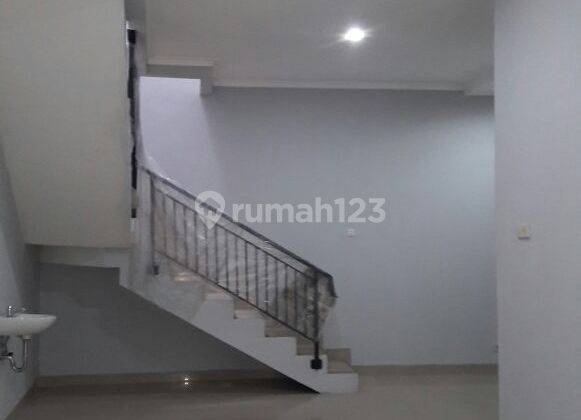 Jual Rumah Baru Desain Modern Minimalis di Jalan Nyengseret Bandung 1