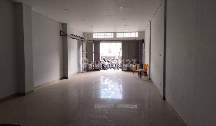 Jual Ruko Baru  3 Lantai Siap pakai di Jalan Karawitan no.120- Buahbatu Bandung 8
