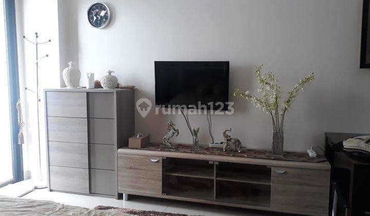 SANGAT MENARIK FULL FURNISH 1 BR DI Beverly Dago Apartement BANDUNG 2