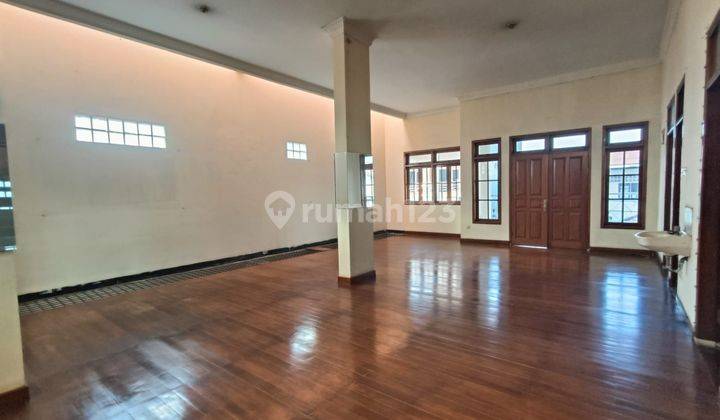 RUMAH LUX 2 LANTAI SIAP HUNI di SAYAP JL.PAJAJARAN BANDUNG KOTA 1