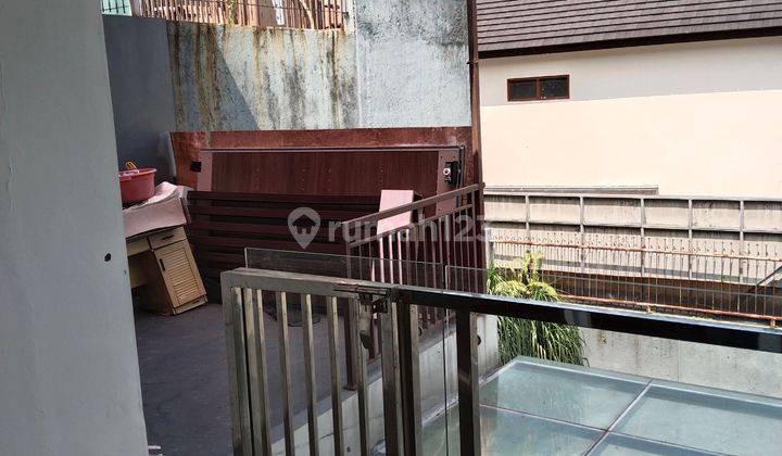 RUMAH BAGUS MINIMALIS SIAP HUNI di KOMPLEK RIVIERA GEGERKALONG BANDUNG 2