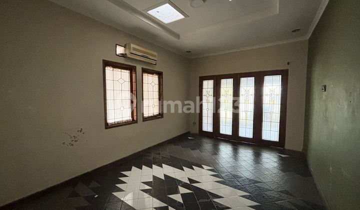 Disewakan Rumah Art Deco Bs Utk Cafe / Kantor Mainroad Jl Banteng Lodaya Bandung 2