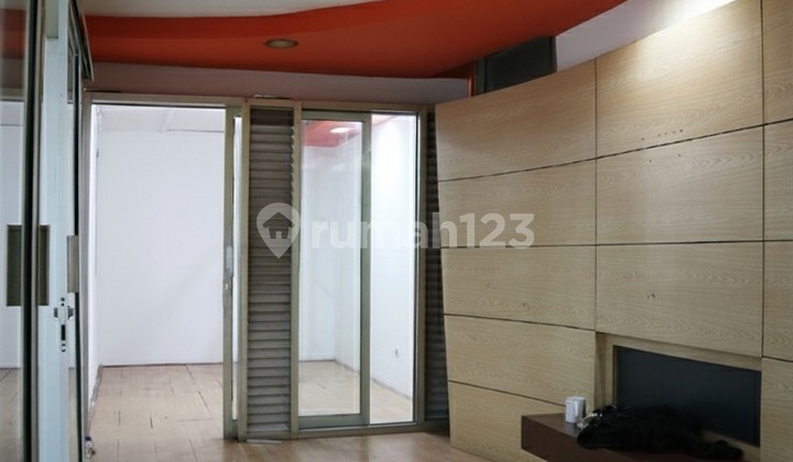 Disewakan Ruko_ Ruang Kantor Semi Furnish Di Mainroad Jl Bkr Bandung 2
