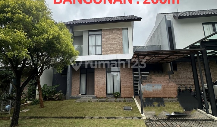 For Sale: 2-Story Semi-Furnished House in Lokacitra, Kota Baru Parahyangan, Bandung
