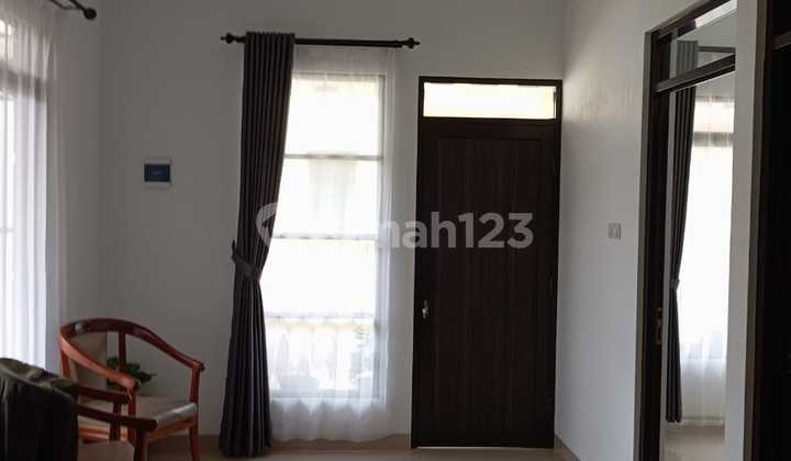 Quick Sale! New Corner House in Cihanjuang Cimahi Cluster. Quick Sale! New Corner House in Cihanjuang Cimahi Cluster.