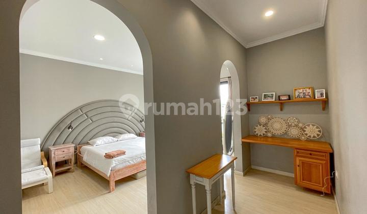 For Sale Lake View House with Large Garden in Kamandaka, New Town Parahyangan, Padalarang 2