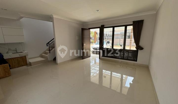 Disewakan Rumah Baru Ada Ac & Kitchen Set Di Cluster Fashagriya Eka Podomoro Park Bandung 2