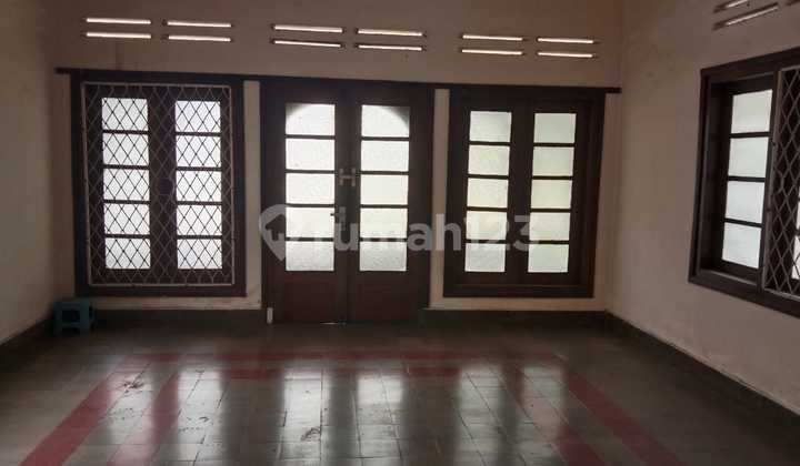 Jual Rumah / Ruang Usaha Di Jl Lamping Cipaganti Bandung 2