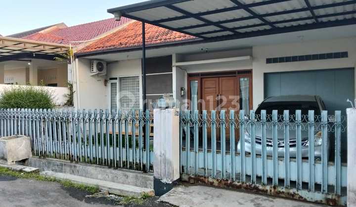 Sell Ready-to-Occupy House in Muara Sari, Bandung City Sell Ready-to-Occupy House in Muara Sari, Bandung City