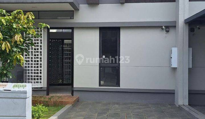 Rumah 2 Lantai Di Cluster Flora Summarecon Bandung 1