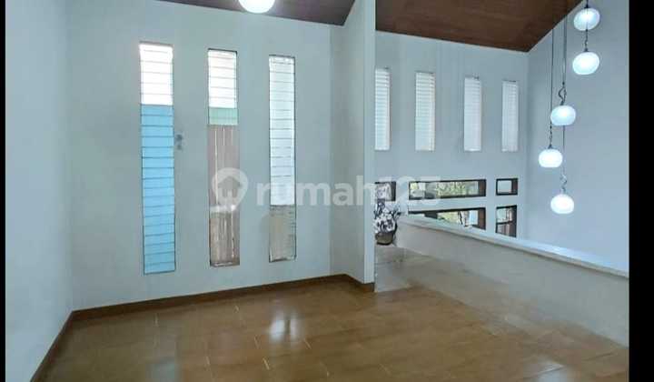 Jual Rumah Terawat Ada Taman Belakang Di Setraduta Bandung Utara 2