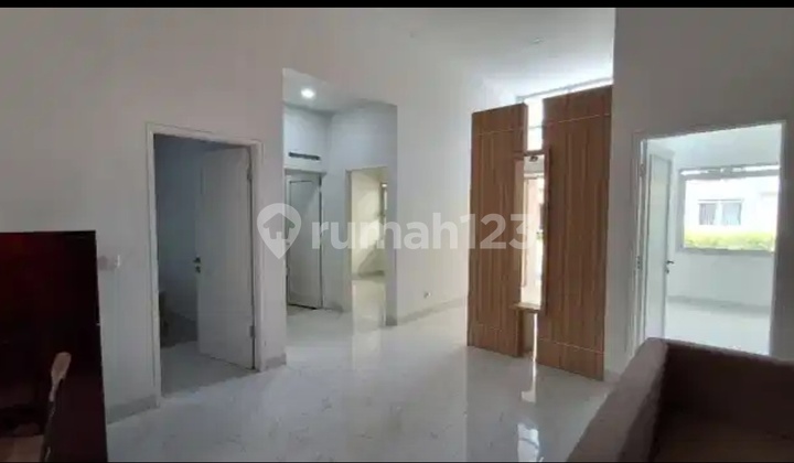 For Rent Furnished House in Mayangsunda, Kota Baru Parahyangan, Bandung
