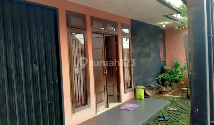 DI JUAL RUMAH cinere 2