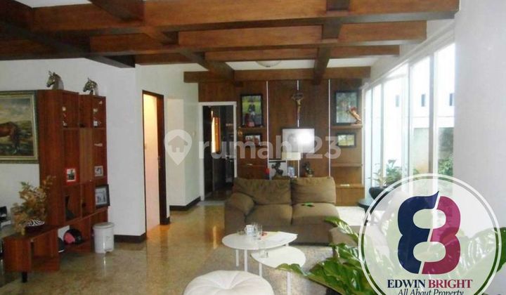 Rumah Mewah dan Nyaman Dijual di River Park Bintaro  7
