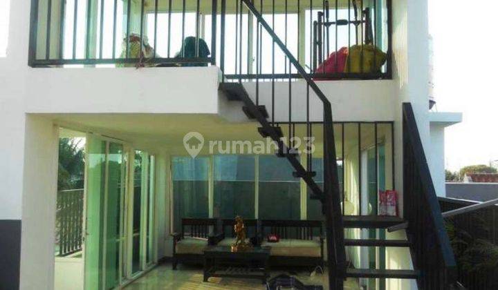 Rumah Mewah dan Nyaman Dijual di River Park Bintaro  8