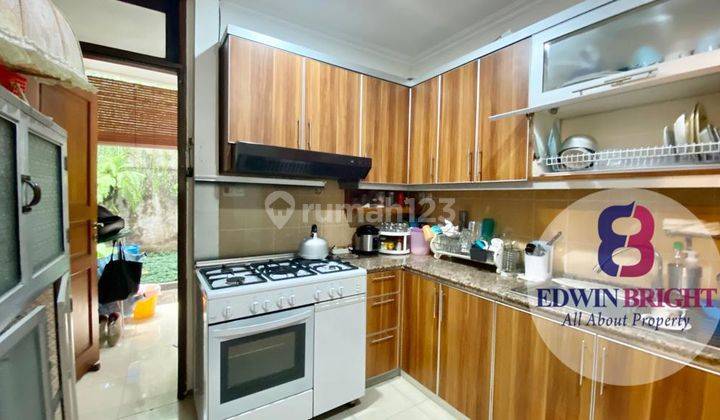 Rumah Dijual dengan Lokasi Strategis di River Park Bintaro  5