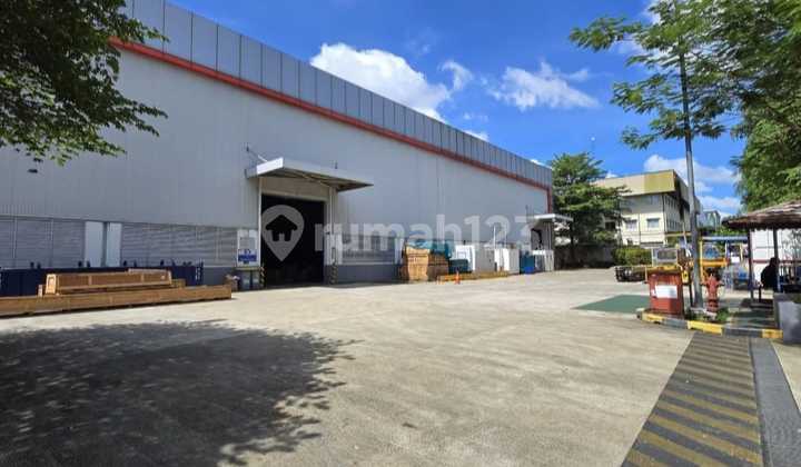 Workshop + 2-story office building, ready to use, Taman Tekno BSD, Tangerang Workshop + 2-story office building, ready to use, Taman Tekno BSD, Tangerang
