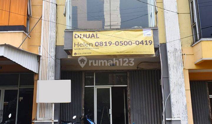 cepat Ruko 2 lantai  siap pakai di Perumahan Cibinong City , di jalan Raya Sukahati, Bogor 1