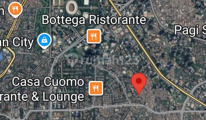 Bangunan di Senayan, Pinggir Jalan Raya, Kebayoran Baru, Jakarta Selatan Bangunan di Senayan, Pinggir Jalan Raya, Kebayoran Baru, Jakarta Selatan