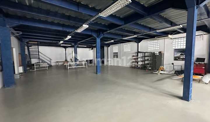 Ready-to-use warehouse, multi-functional, strategic location, on Raya Pemuda, Curug, Gunung Sindur, Bogor.