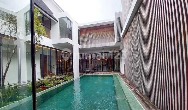 2-Story House, Quiet and Warm Location, Elite, in Radio Dalam, South Jakarta 2