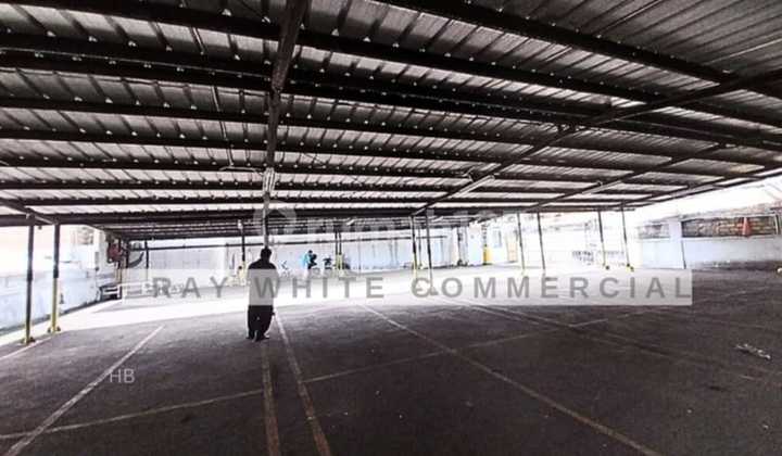 Tanah komersil siap bangun, , strategis , akses mudah, pinggir jalan raya Kebagusan, Jakarta Selatan.