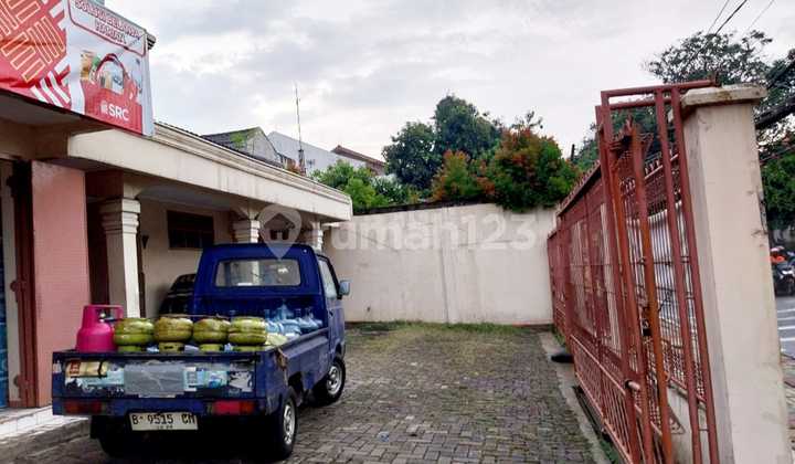 Dijual Ruang Usaha, Strategis, Raya Teuku Umar, Karawaci, Kota Tangerang.