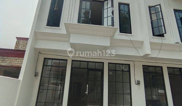 Ruko 3lt baru siap huni bonus rooftop di Pejaten,Jakarta selatan 2