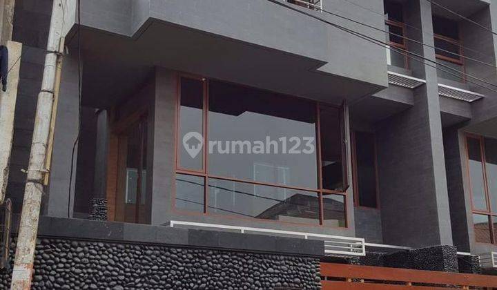 Rumah 3lt siap huni termurah di Pejaten,Jaksel 2