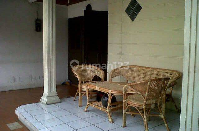 Rumah 2lt dekat pusat bisnis di Rawamangun,Jaktim 2