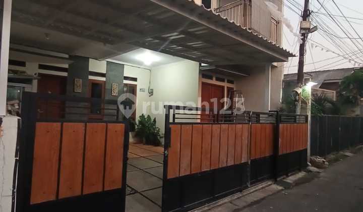 Rumah Siap Huni Dekat Stasiun Depok Lama Rumah Siap Huni Dekat Stasiun Depok Lama